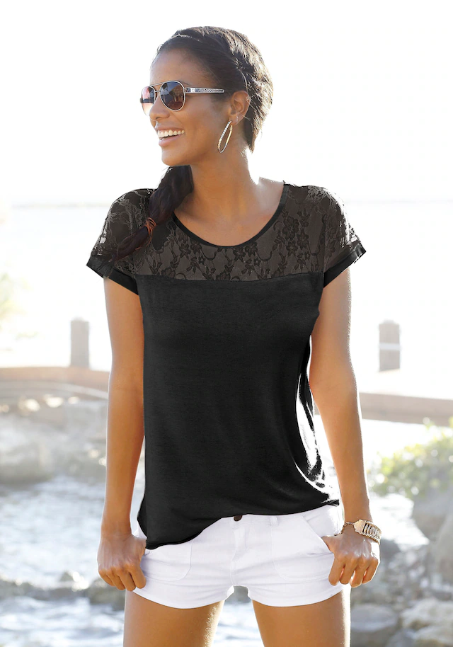 LASCANA Strandshirt, mit Spitzeneinsatz, T-Shirt, Kurzarmshirt, elegant
