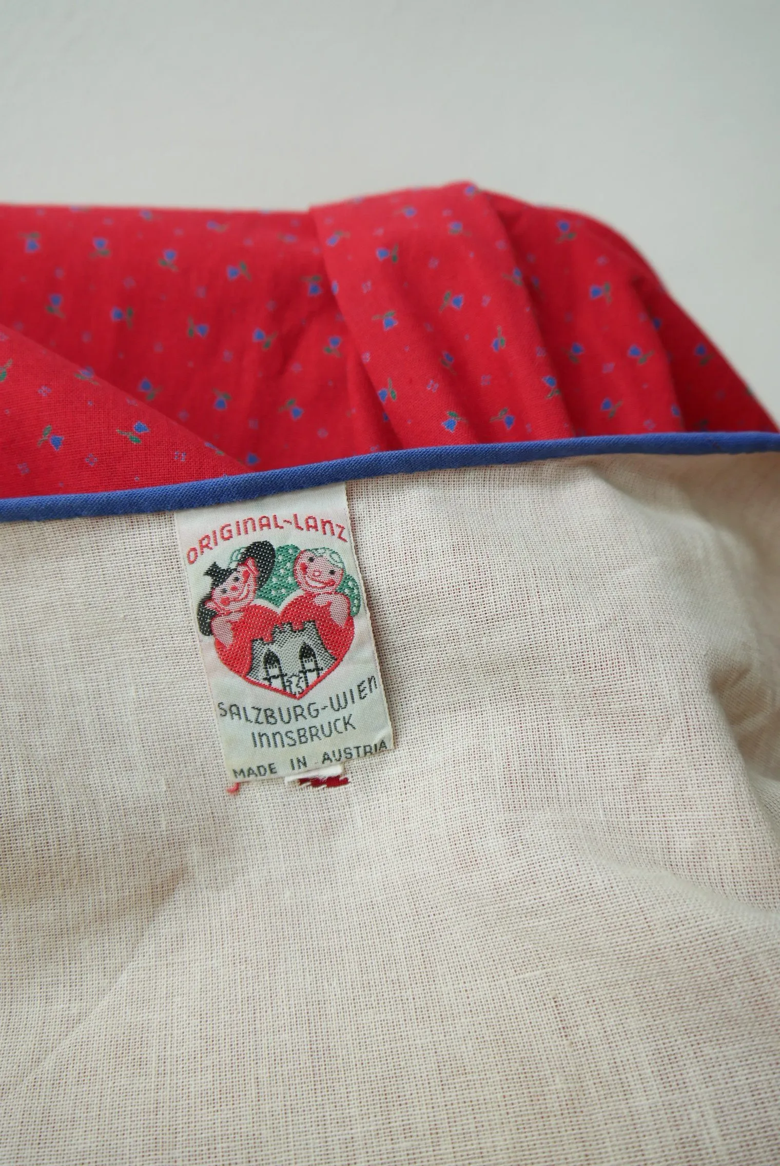 Original Lanz Handarbeit Vintage Dirndl Baumwolle Puffärmel rot u. Schürze Gr.36