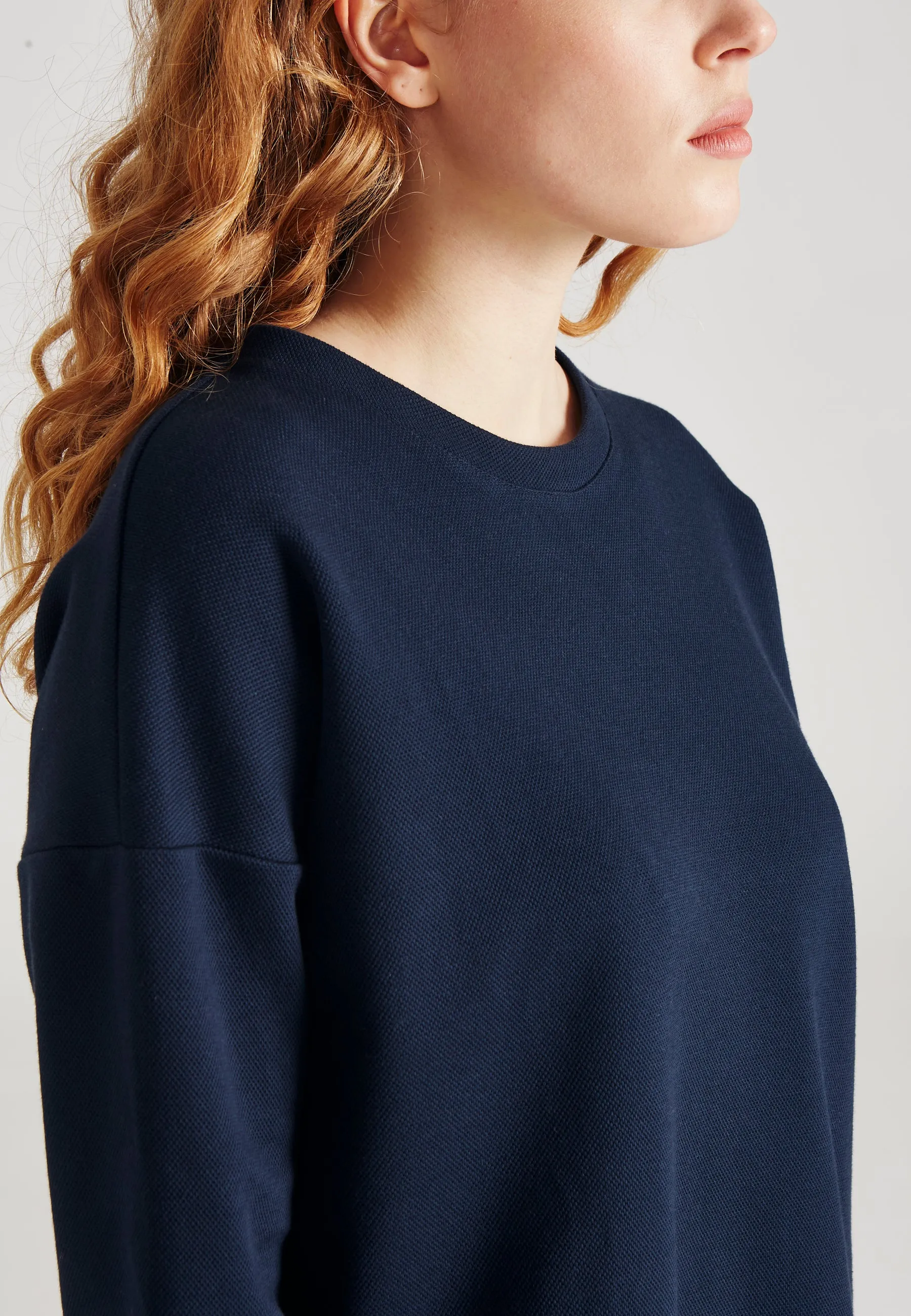 Sweatkleid JOSY aus Bio-Baumwolle - Midnight Blue (Structure)