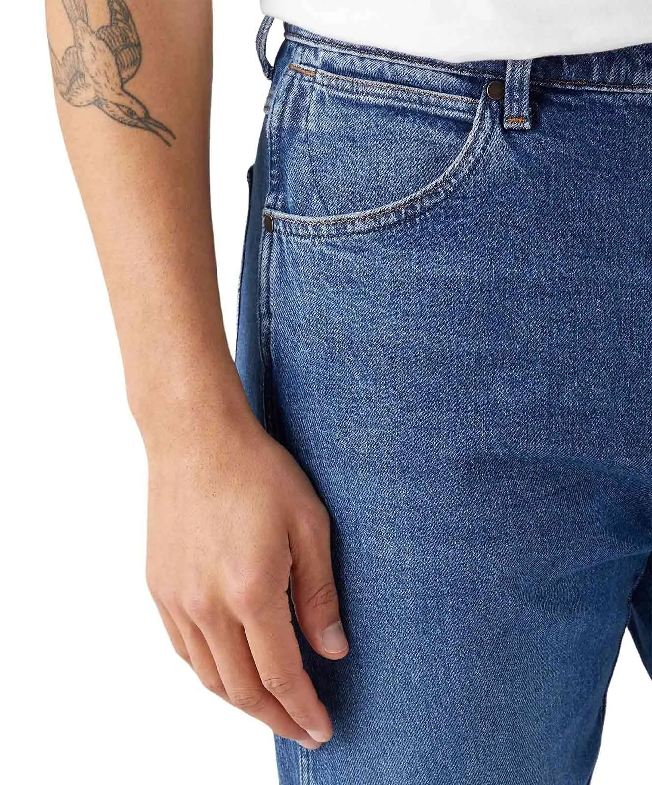 Wrangler Frontier Jeans Relaxed Fit in blauer Waschung